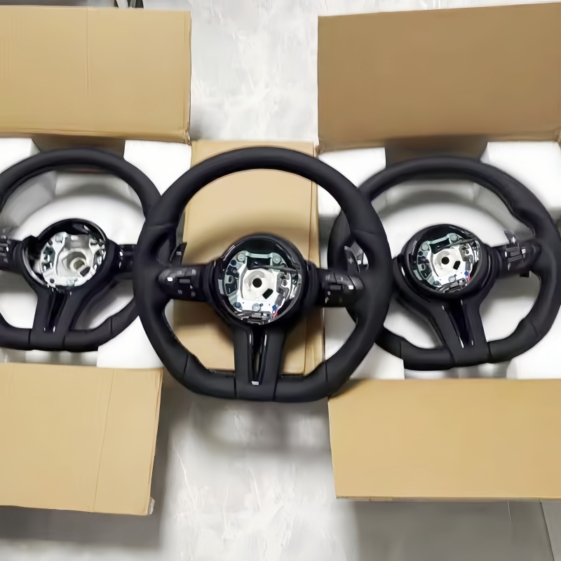 Car Accessories Kit - Volante in Pelle per Auto BMW