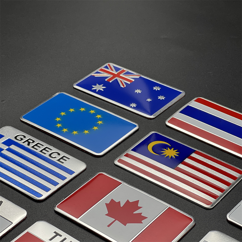 Adesivo in alluminio Bandiera  - Car Accessories Uae recensione e prezzo